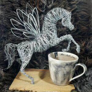 Rautalangasta tehty Pegasos