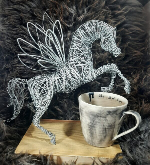 Rautalangasta tehty Pegasos